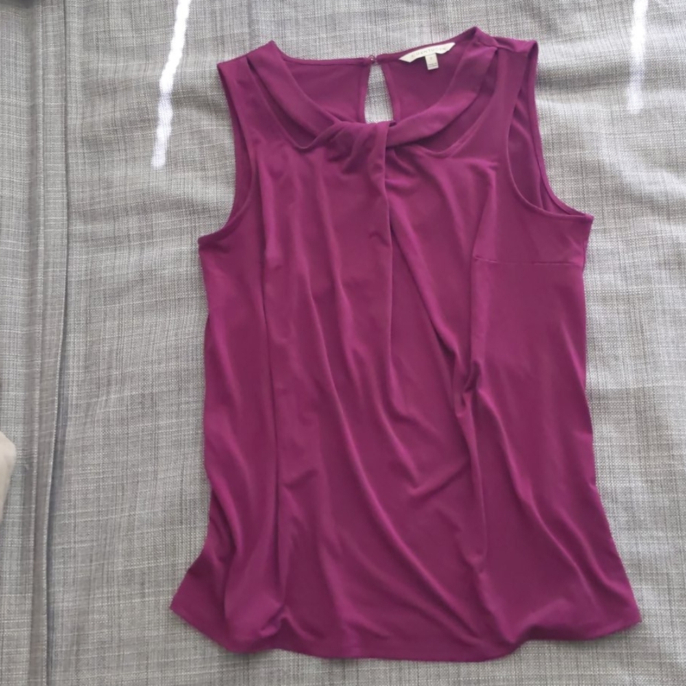 41 Hawthorn 1X purple shirt